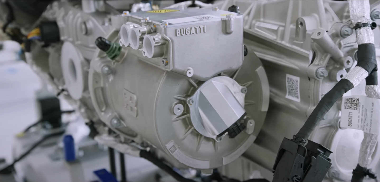 Bugatti lève le voile sur le moteur de son bolide « Tourbillon ». © Bugatti