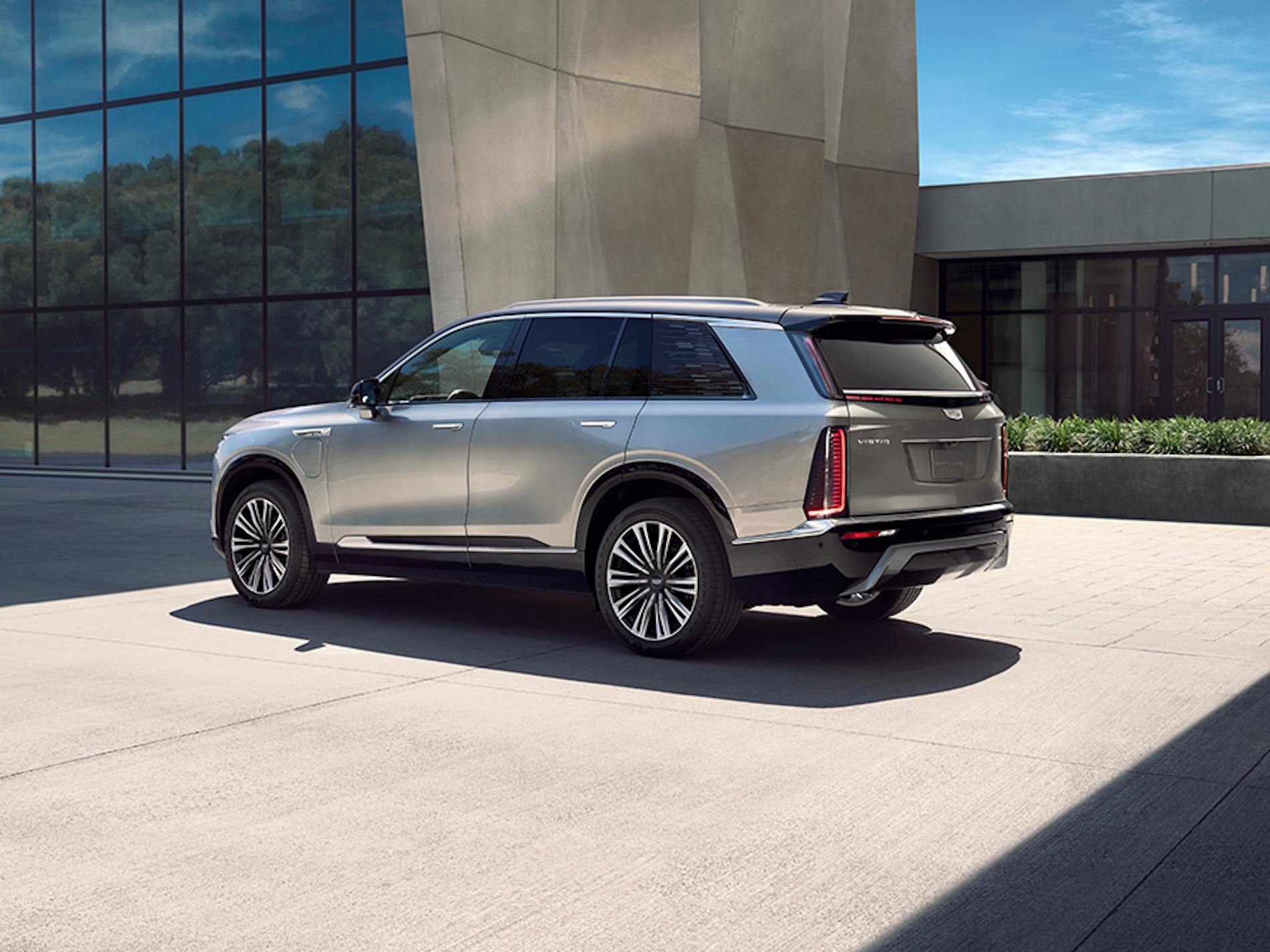 Le Vistiq est un futur grand SUV pouvant accueillir jusqu'à sept passagers à bord. © Cadillac